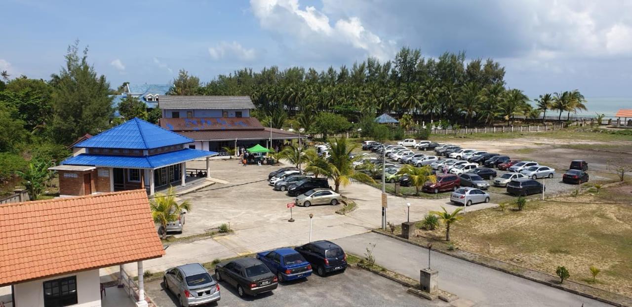 Kanza Beach Inn Marang Exterior photo