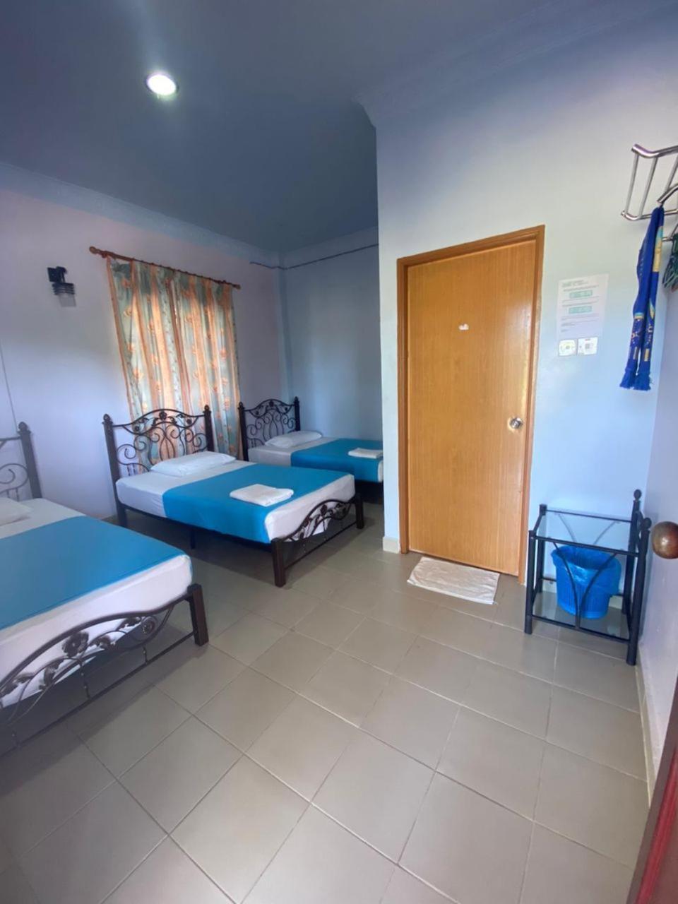 Kanza Beach Inn Marang Exterior photo
